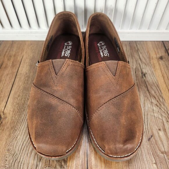 Brown Leather Loafers with Stitching Details - Picture 8 of 10